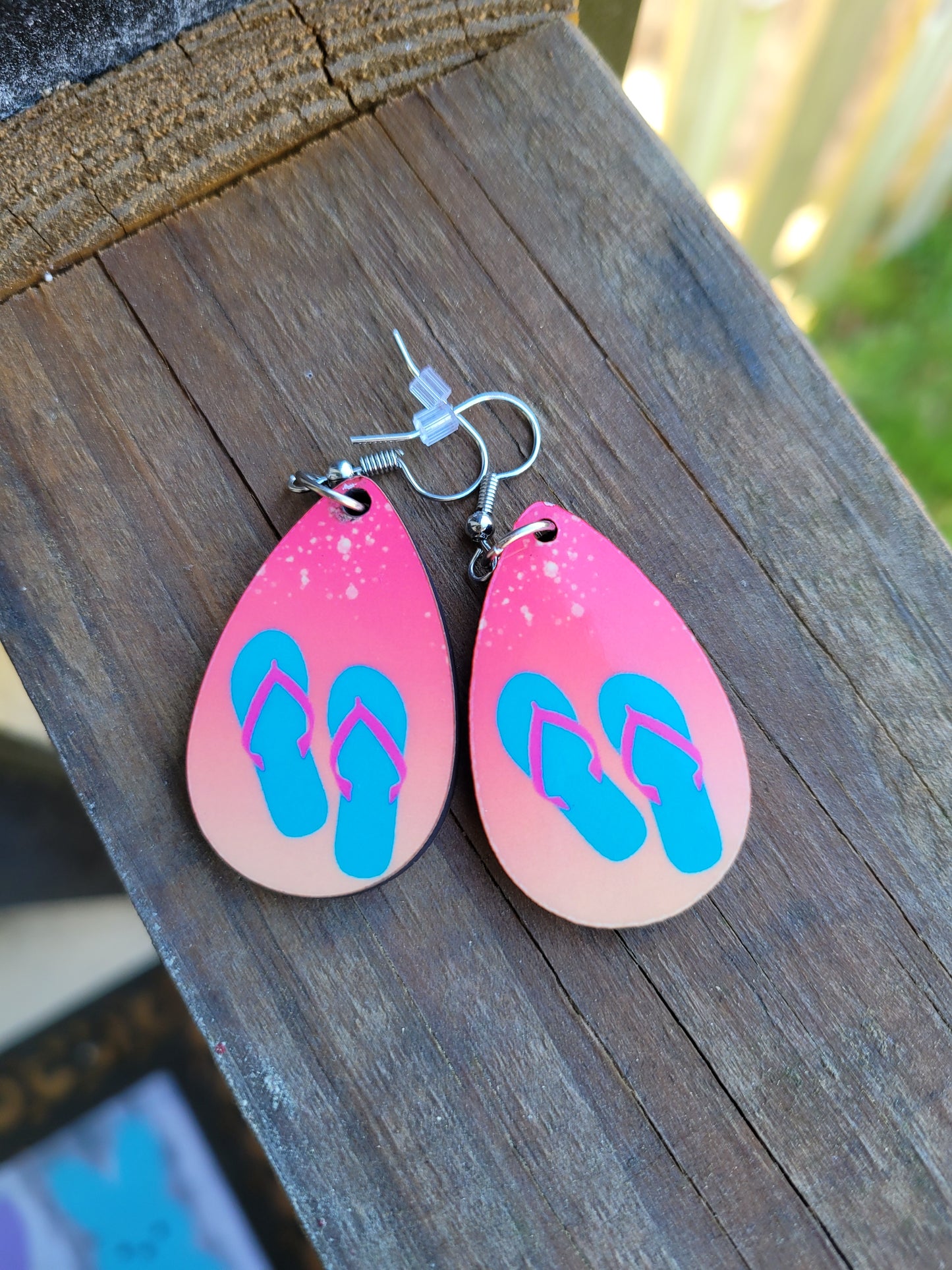 FlipFlops and Pink Earrings